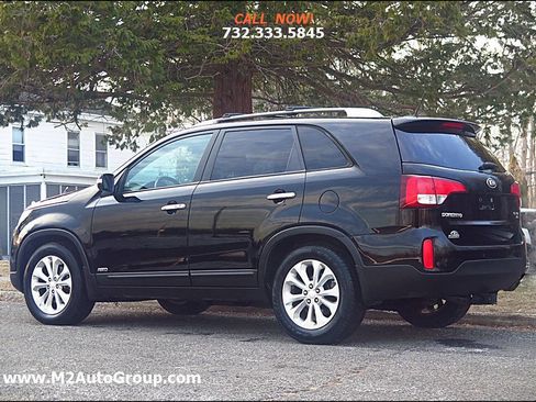 Used 2014 Kia Sorento EX image 3