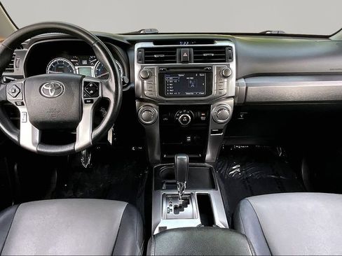 Used 2017 Toyota 4Runner SR5 Premium RWD image 7