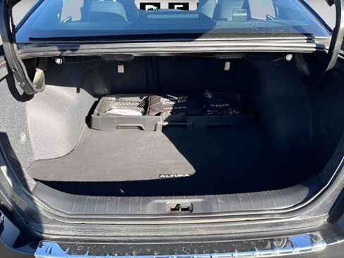 Used 2022 Nissan Altima 2.5 SL image 11