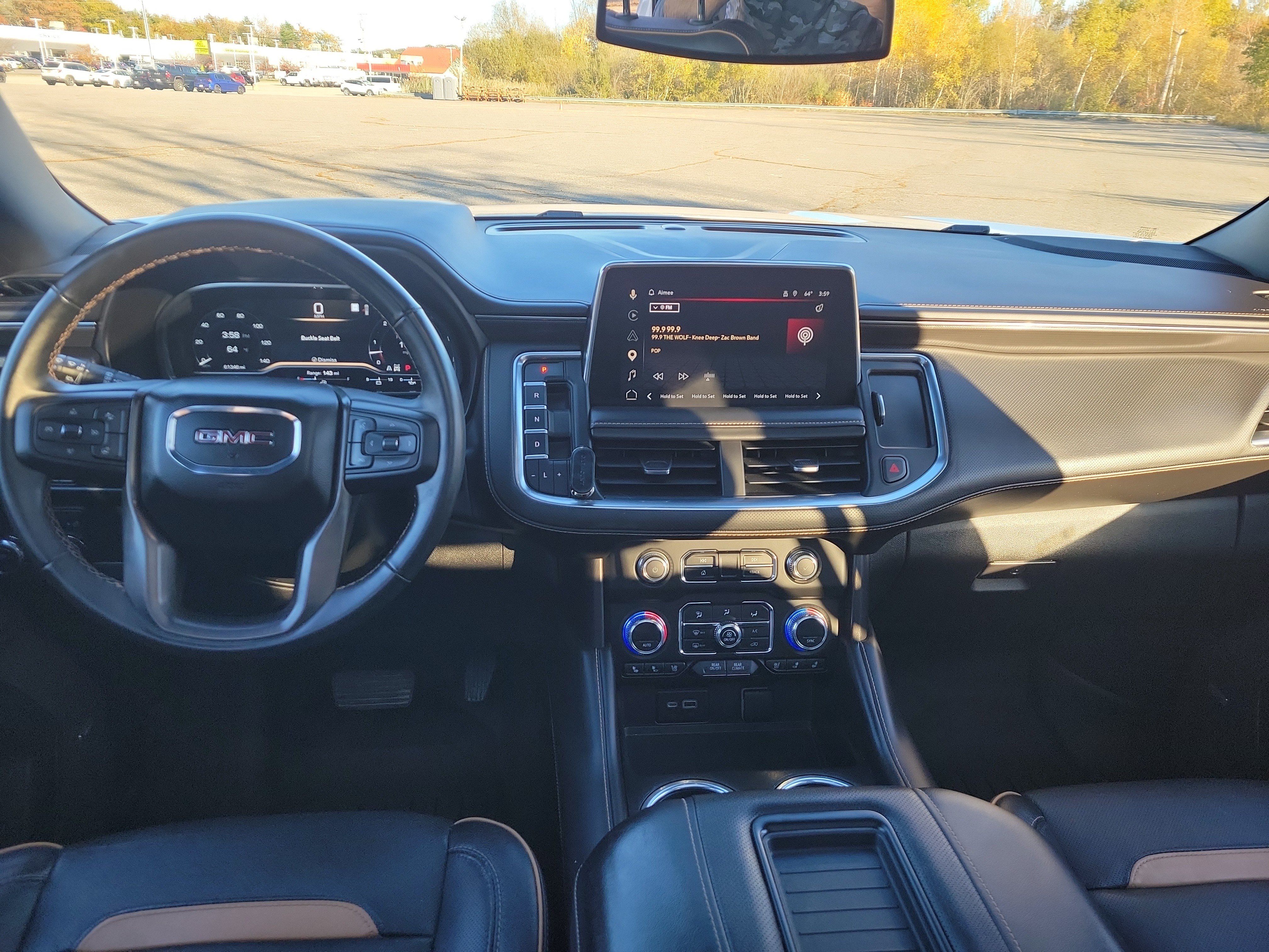 Used 2023 GMC Yukon AT4 w/ AT4 Premium Package AWD/4WD image 19