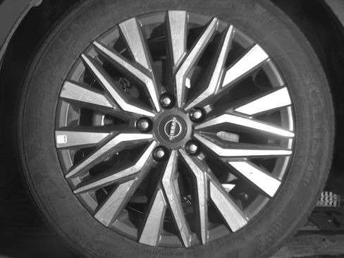 Used 2025 Nissan Altima 2.5 SV image 12