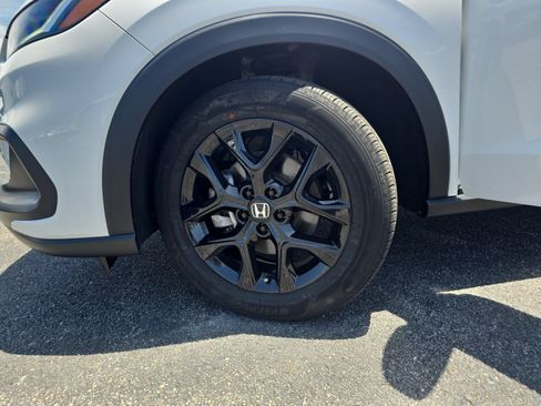 Certified 2024 Honda HR-V Sport image 28