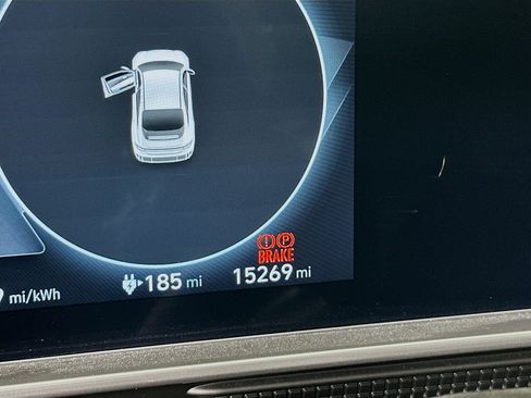 Used 2024 Hyundai Ioniq 6 SE RWD image 19