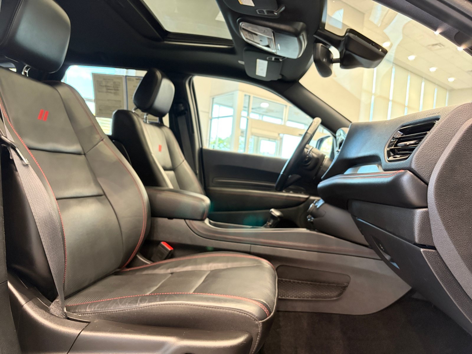 Used 2023 Dodge Durango R/T w/ Blacktop Package AWD/4WD image 31
