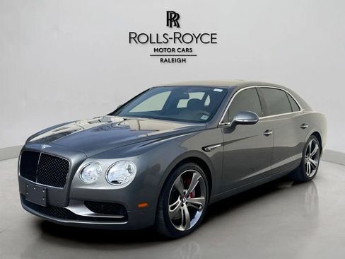 Used 2018 Bentley Flying Spur S V8 image 1