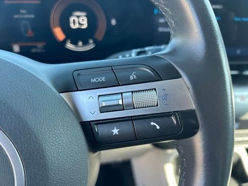 Used 2024 Hyundai Kona SEL AWD/4WD image 28