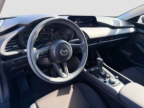 Used 2024 MAZDA MAZDA3 s image 24
