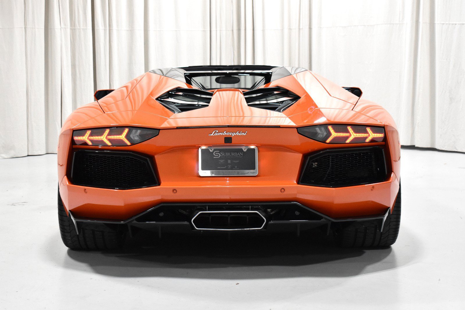Used 2015 Lamborghini Aventador LP 700-4 AWD/4WD image 6