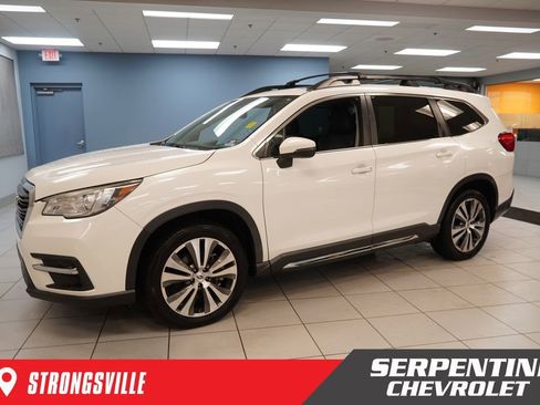 Used 2019 Subaru Ascent Limited image 1