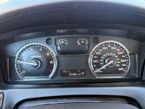 Used 2009 Lincoln MKS AWD image 8