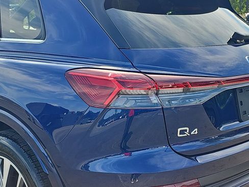 Used 2023 Audi Q4 e-tron Premium Plus w/ Premium Plus image 38