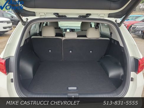 Used 2022 Kia Sportage EX w/ EX Technology Package AWD/4WD image 9