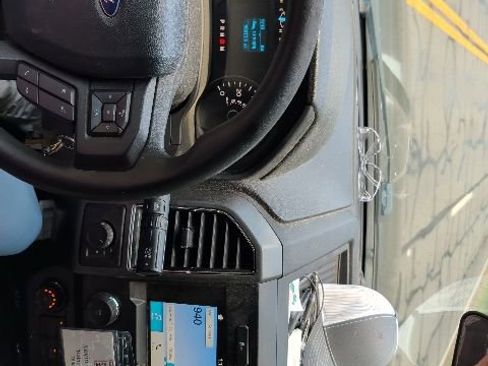 Used 2019 Ford F150 XLT AWD/4WD image 2