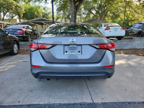Certified 2023 Nissan Sentra SV FWD image 7