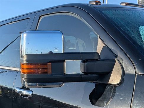 Used 2019 GMC Sierra 3500 Denali w/ Duramax Plus Package image 12