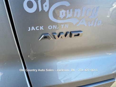 Used 2021 Cadillac XT4 Sport image 9