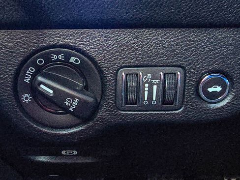 Used 2018 Dodge Challenger R/T Scat Pack w/ Dynamics Package image 26