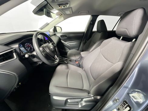 Used 2024 Toyota Corolla Cross LE image 14