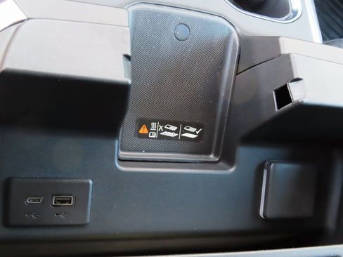 New 2026 Chevrolet Silverado 1500 RST AWD/4WD image 12