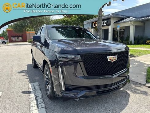 Used 2022 Cadillac Escalade Sport Platinum AWD/4WD image 1