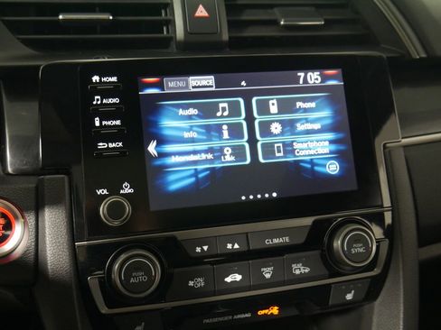 Certified 2021 Honda Civic EX image 25