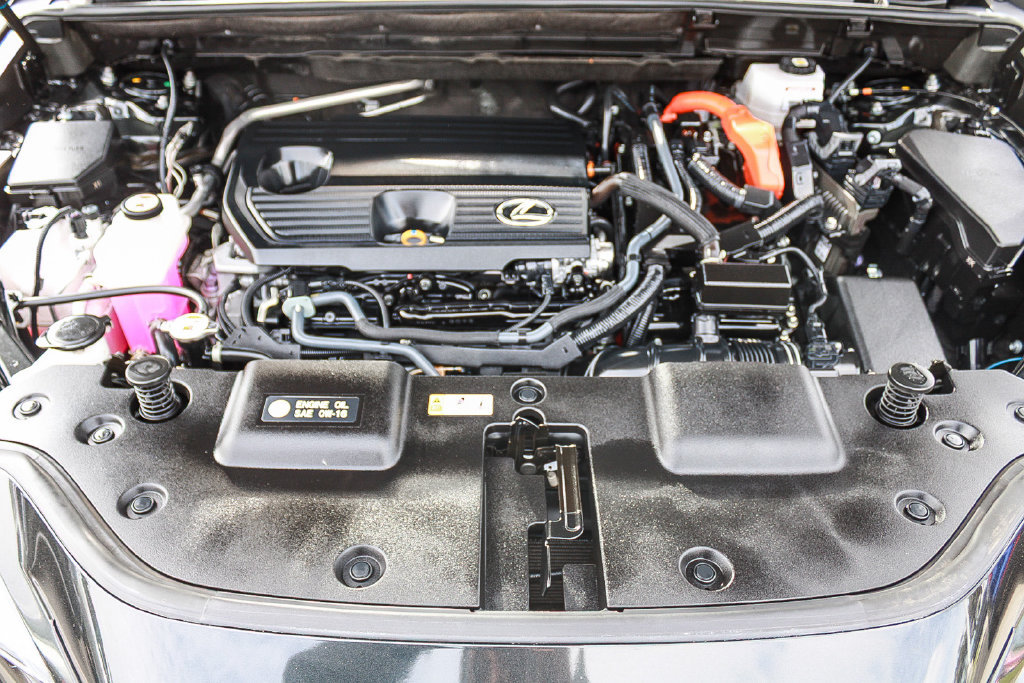 Used 2024 Lexus NX 350h AWD image 27