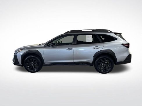 Used 2024 Subaru Outback Onyx Edition AWD/4WD image 2