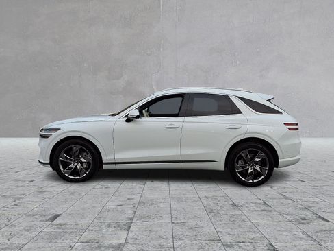 Certified 2025 Genesis Electrified GV70 image 6