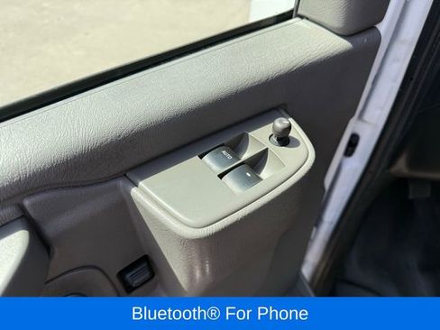 Used 2021 Chevrolet Express 3500 Extended w/ Driver Convenience Package RWD image 11