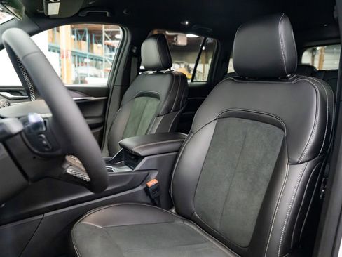New 2026 Jeep Grand Cherokee 4WD image 23