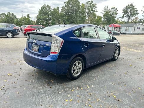 Used 2011 Toyota Prius Three image 7