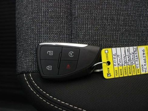 New 2026 GMC Terrain Elevation w/ Technology Package II image 9