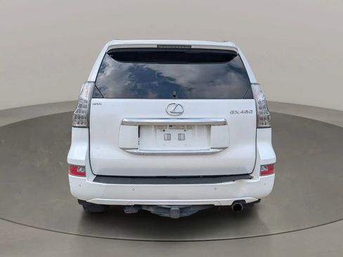 Used 2014 Lexus GX 460 w/ Premium Package AWD/4WD image 4