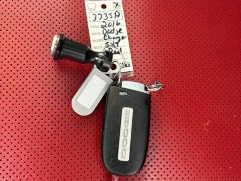 Used 2016 Dodge Charger SXT w/ AWD Plus Group image 6