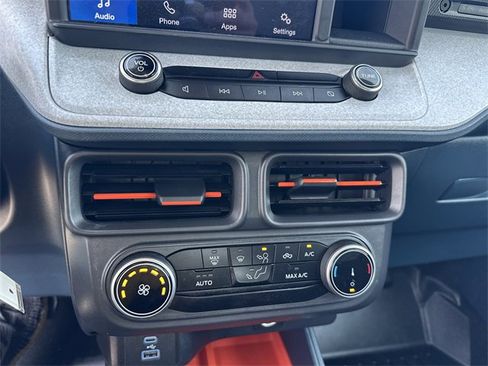 Used 2024 Ford Maverick XLT image 29