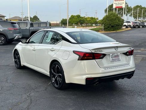 Certified 2023 Nissan Altima 2.5 SR FWD image 6