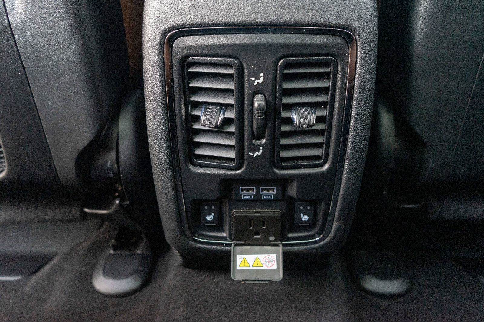 Used 2020 Jeep Grand Cherokee Overland AWD/4WD image 31