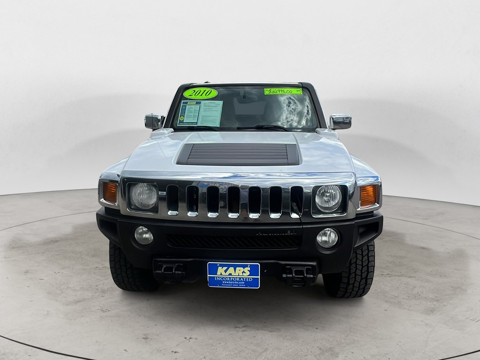 Used 2010 HUMMER H3T Luxury w/ Appearance Package AWD/4WD image 2