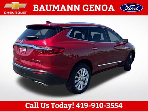 Used 2019 Buick Enclave Premium AWD/4WD image 3