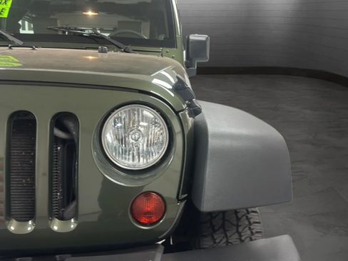 Used 2009 Jeep Wrangler X AWD/4WD image 28