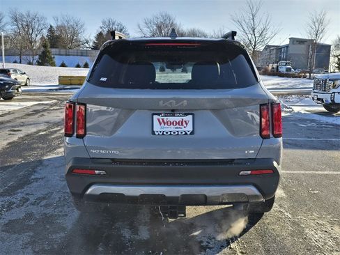 Used 2023 Kia Sorento SX Prestige image 7