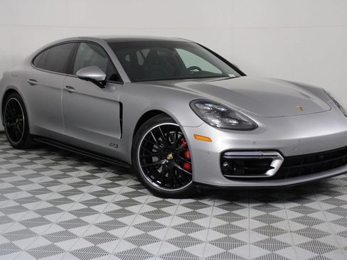 Certified 2023 Porsche Panamera GTS AWD/4WD image 9
