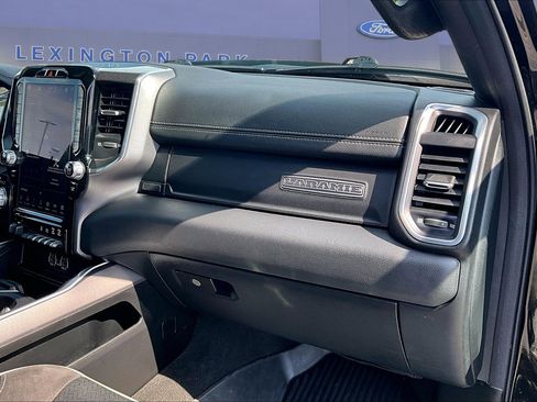 Used 2022 RAM 1500 Laramie w/ Sport Appearance Package AWD/4WD image 27