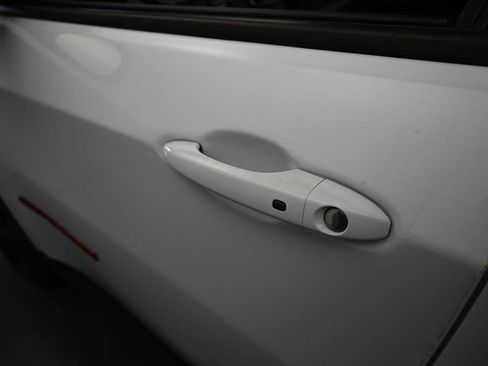 Used 2023 Jeep Compass Trailhawk image 32