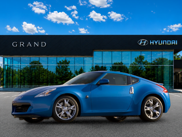Used 2011 Nissan 370Z Touring RWD image 1