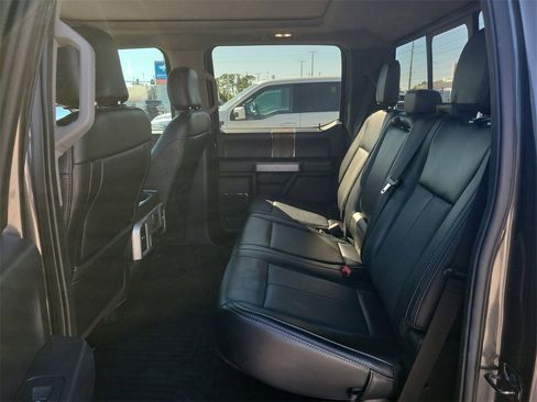 Used 2019 Ford F150 Lariat w/ Equipment Group 502A Luxury image 11