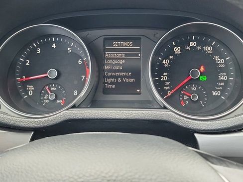 Used 2017 Volkswagen Passat 1.8T R-Line FWD image 25