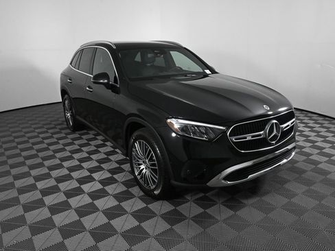 Certified 2026 Mercedes-Benz GLC 300 image 24