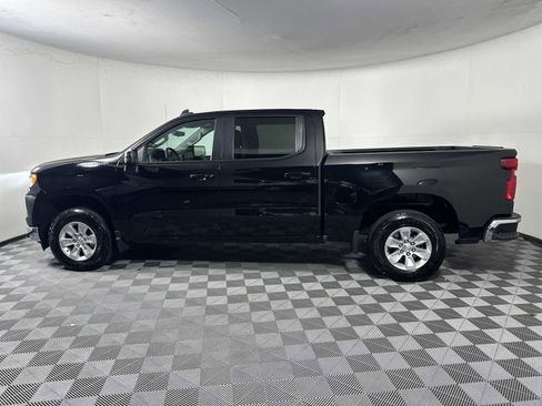 Used 2025 Chevrolet Silverado 1500 LT image 4