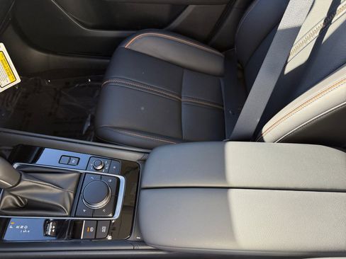 Certified 2025 MAZDA CX-50 AWD 2.5 Hybrid w/ Weather Package image 14